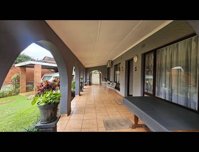 3 BEDROOM HOUSE SOLD IN RICHEM